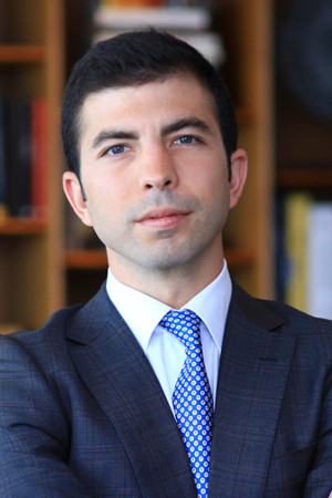 Oğuzhan Çarmıklı